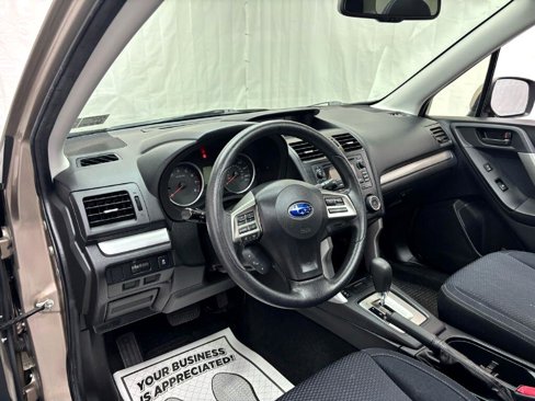 Used 2015 Subaru Forester 2.5i Premium w/ All-Weather Package image 10