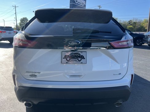 Used 2019 Ford Edge SE image 13
