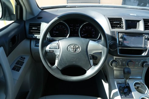 Used 2013 Toyota Highlander 4WD image 21