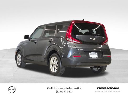 Used 2022 Kia Soul LX w/ Technology Package image 8