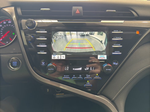 Used 2020 Toyota Camry XSE image 24