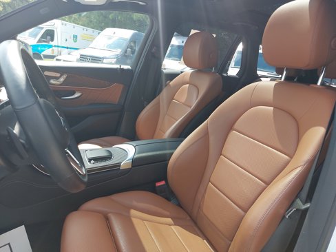 Used 2020 Mercedes-Benz GLC 300 image 15