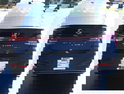 New 2025 Hyundai Elantra Sport image 4