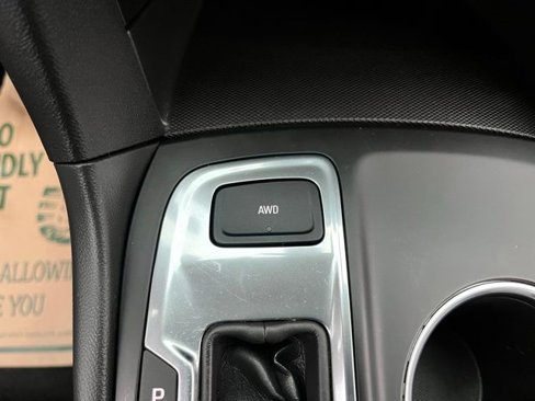 Used 2022 Chevrolet Equinox LS w/ LS Convenience Package image 33