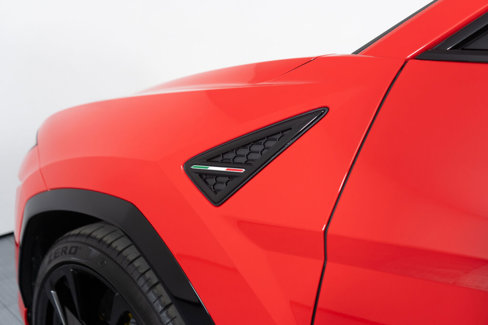 Used 2021 Lamborghini Urus image 10