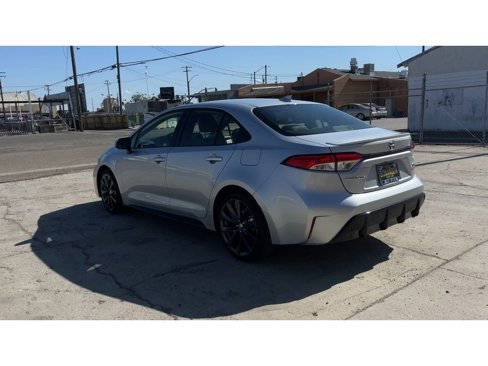 Used 2024 Toyota Corolla SE image 9