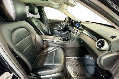Used 2017 Mercedes-Benz C 300 Sedan image 27