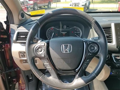 Used 2017 Honda Pilot Elite image 16