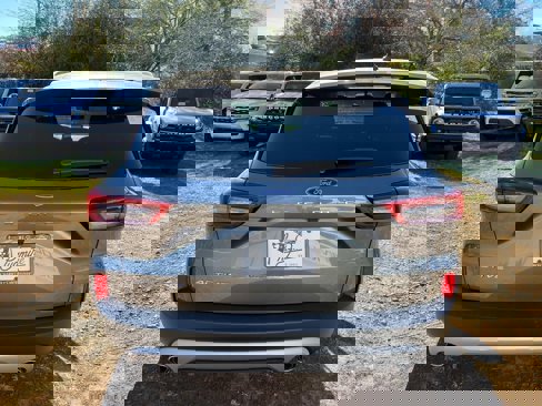 New 2025 Ford Escape Active image 6