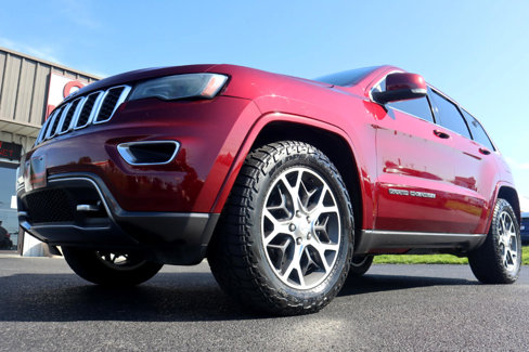 Used 2018 Jeep Grand Cherokee Limited image 15