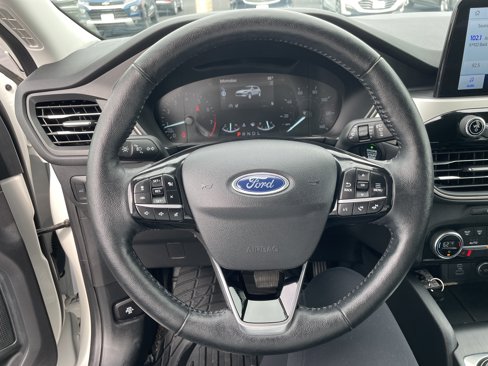 Used 2021 Ford Escape SEL w/ Class II Trailer Tow Package image 10