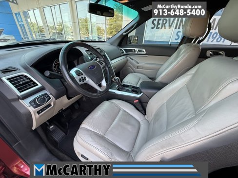 Used 2012 Ford Explorer XLT image 17