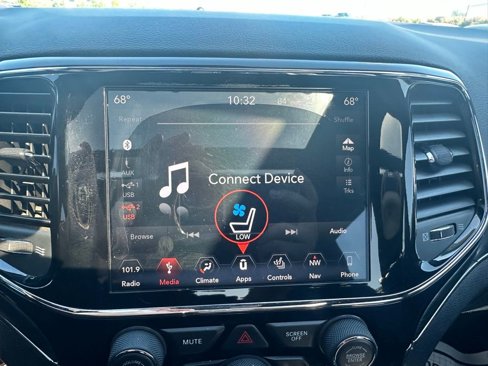 Used 2019 Jeep Grand Cherokee Limited w/ Luxury Group II image 22