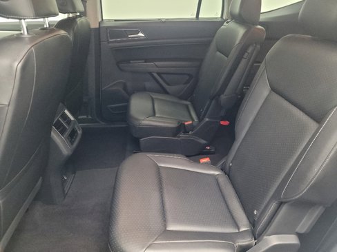 Used 2019 Volkswagen Atlas SE image 18