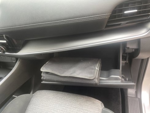 Used 2022 Nissan Rogue SV image 45