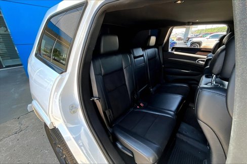 Used 2019 Jeep Grand Cherokee Altitude image 29
