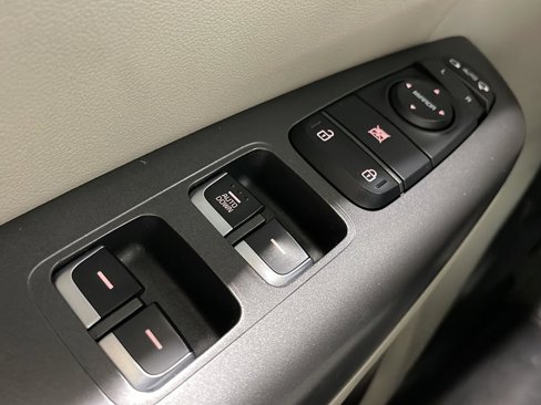 Used 2020 Kia Sportage S w/ S Sunroof Package image 13