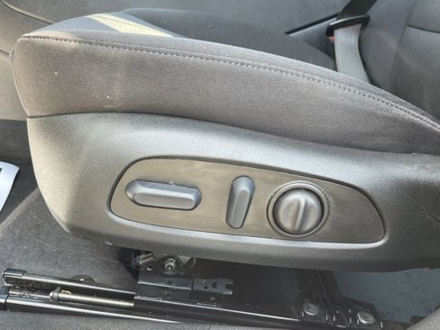 Used 2023 Chevrolet Malibu LT image 12
