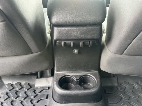 Used 2015 Jeep Wrangler Unlimited Sport w/ Quick Order Package 24S image 14