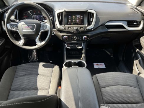 Certified 2022 GMC Terrain SLE w/ Driver Convenience Package image 13