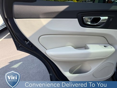 Certified 2023 Volvo XC60 B5 Plus image 20
