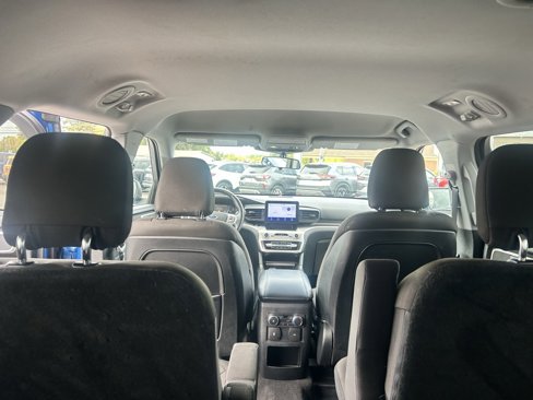 Certified 2020 Ford Explorer XLT w/ Comfort Package image 19