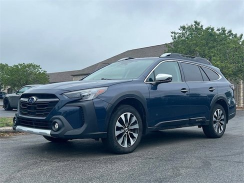 Used 2023 Subaru Outback Touring XT w/ Popular Package #2 image 3