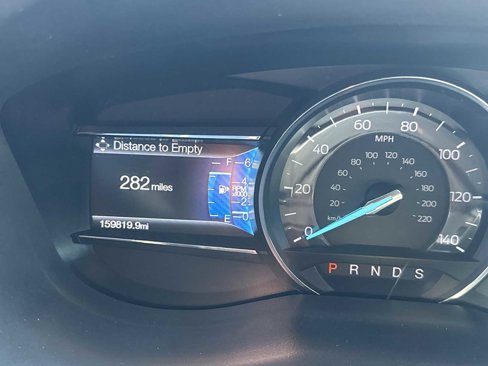 Used 2017 Ford Explorer Limited image 24