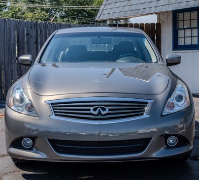 Used 2010 INFINITI G37 Journey w/ Premium Pkg image 8