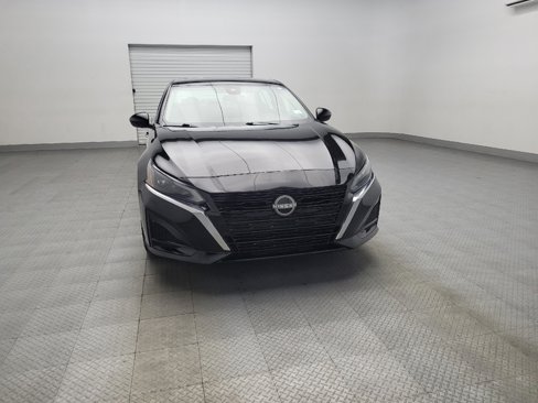 Used 2023 Nissan Altima 2.5 SV image 14