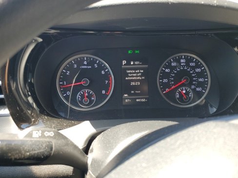 Used 2022 Kia K5 LXS image 9