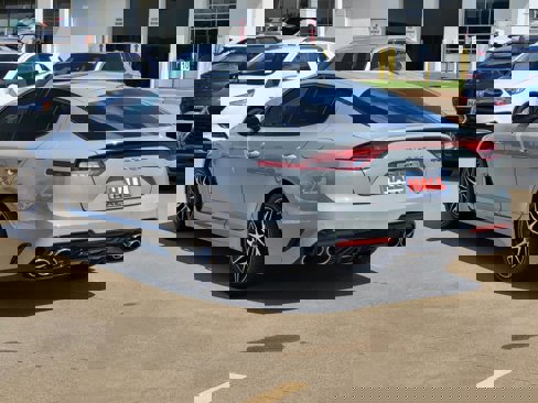 Used 2022 Kia Stinger GT-Line w/ Sun & Sound Package image 4