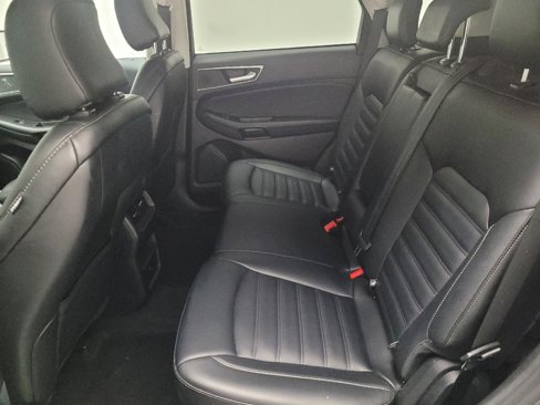 Used 2024 Ford Edge SEL image 18