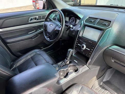 Used 2016 Ford Explorer Sport image 21