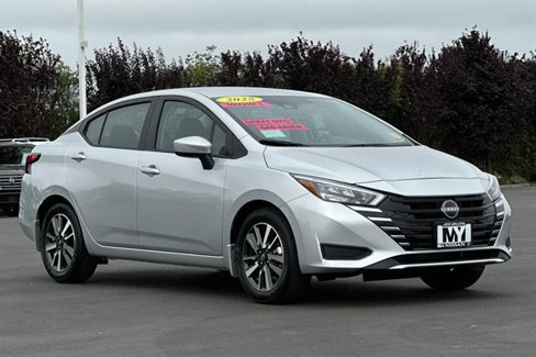 New 2025 Nissan Versa SV w/ Trunk Package image 2