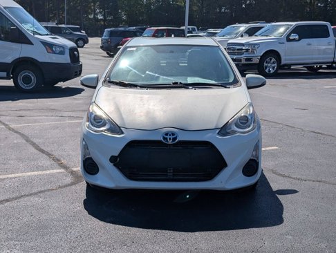 Used 2015 Toyota Prius C One image 4