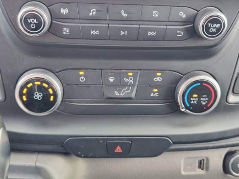 Used 2020 Ford Transit 250 Medium Roof w/ Load Area Protection Package image 18