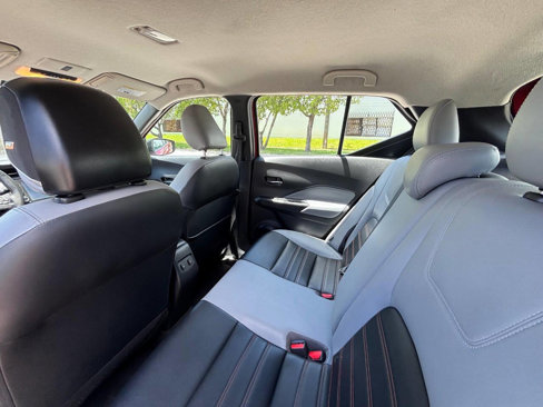 Used 2022 Nissan Kicks SR w/ Premium Package image 16