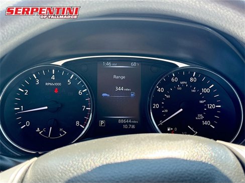 Used 2015 Nissan Rogue SV image 12