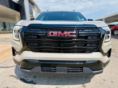 New 2026 GMC Terrain Elevation w/ Elevation Premium Package image 2