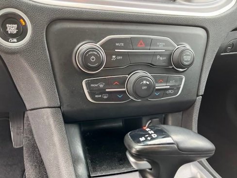 Used 2022 Dodge Charger SXT image 26