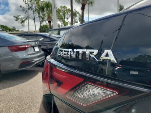 Certified 2025 Nissan Sentra S image 8