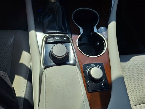 Used 2017 Lexus RX 350 FWD image 17