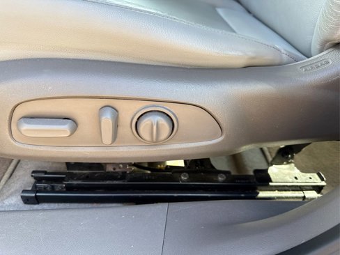 Used 2019 Chevrolet Malibu LT w/ Leather Package image 23