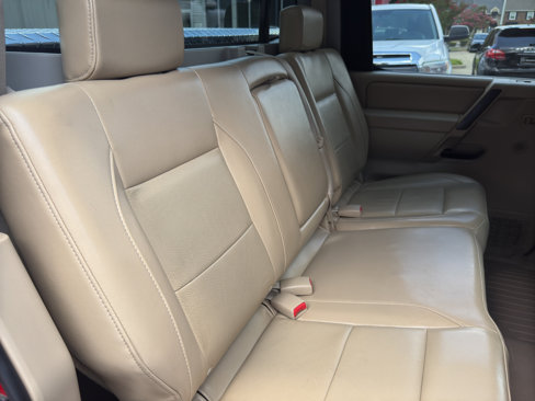 Used 2009 Nissan Titan LE w/ LE Max Utility Pkg image 14