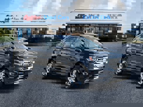 Used 2017 Ford Edge SEL image 7