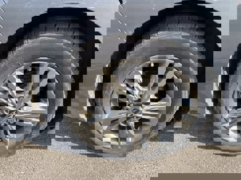 Used 2018 Hyundai Elantra SEL image 24
