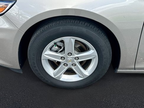 Used 2022 Chevrolet Malibu LS w/ Driver Confidence Package II image 34