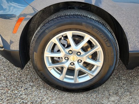 Used 2024 Chevrolet Equinox LT image 7