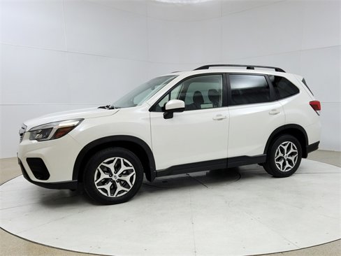 Used 2021 Subaru Forester Premium image 3